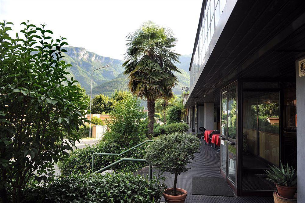 Hotel Cristallo Barga 弗纳茨迪巴戈 外观 照片